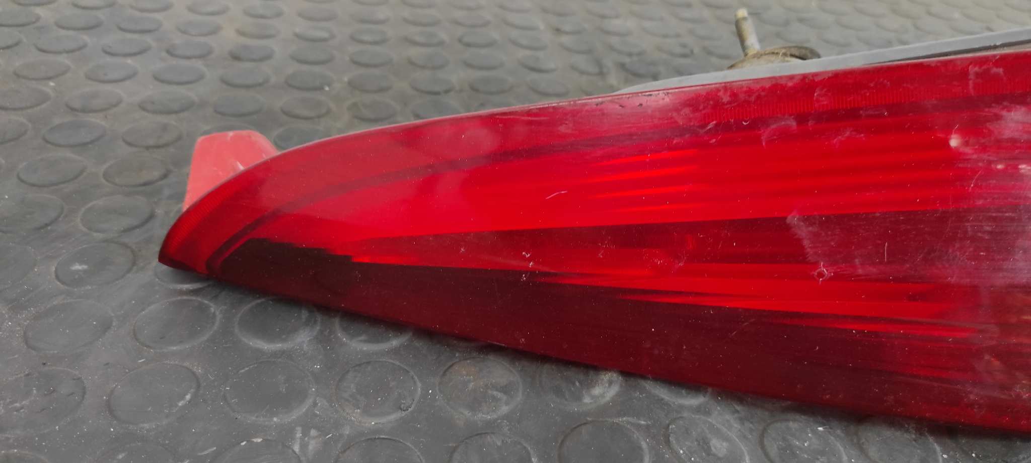 PILOTO TRASERO DERECHO FIAT PUNTO BERLINA (188) - vista 6