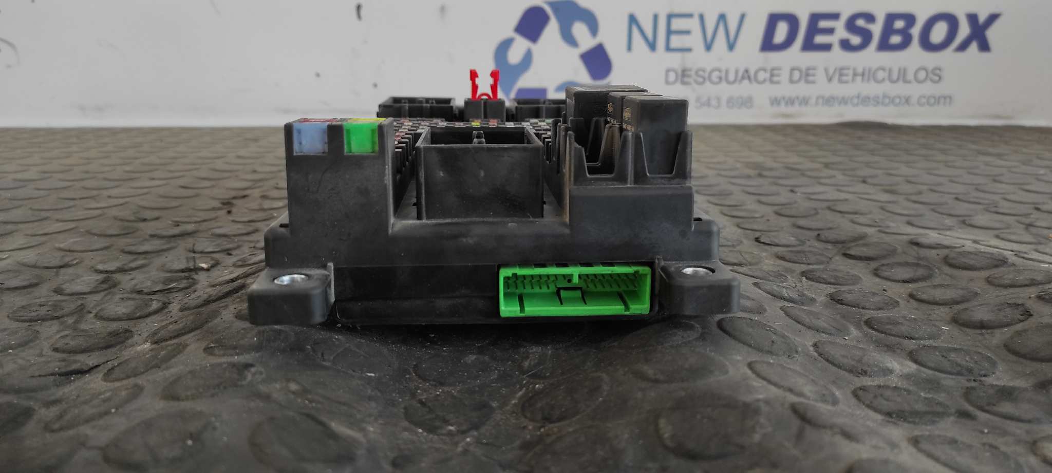 CAJA RELES / FUSIBLES LAND ROVER RANGE ROVER SPORT - vista 13