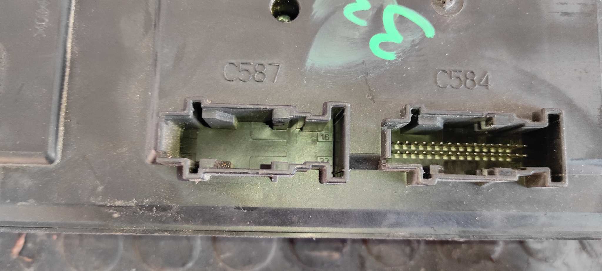 CAJA RELES / FUSIBLES LAND ROVER RANGE ROVER SPORT - vista 12