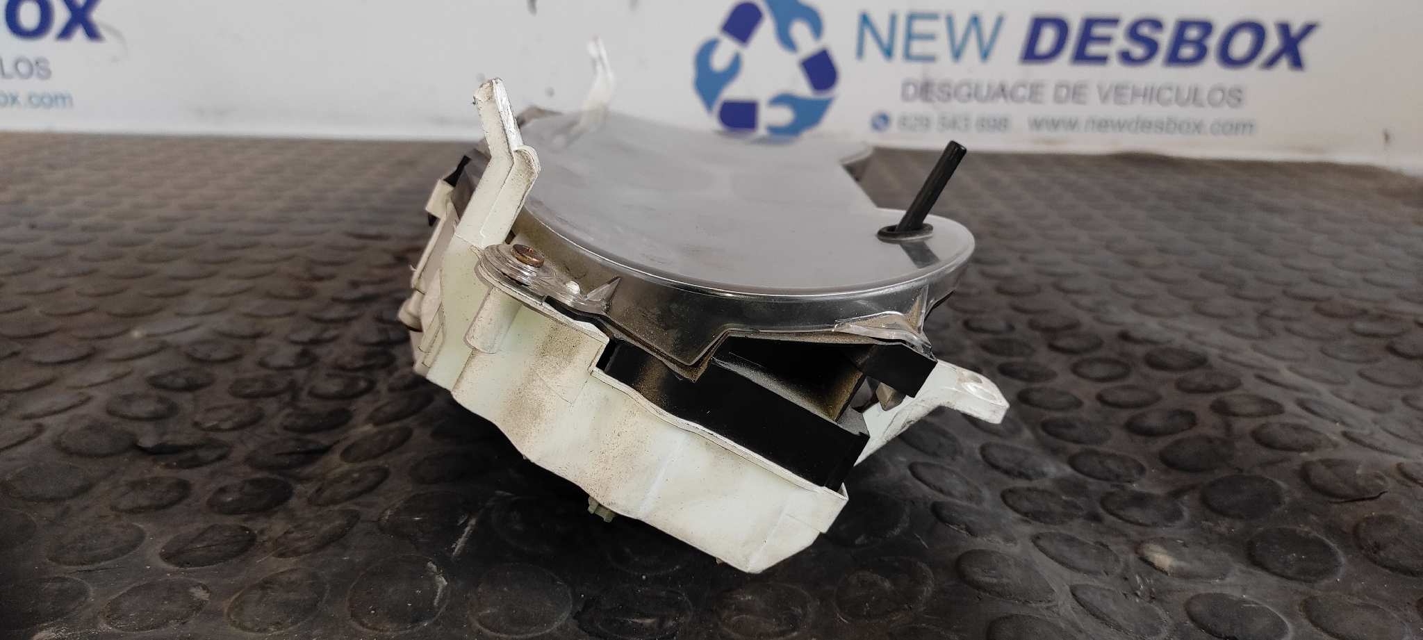 CUADRO INSTRUMENTOS TOYOTA RAV 4 FUNCRUISER (A1) - vista 5