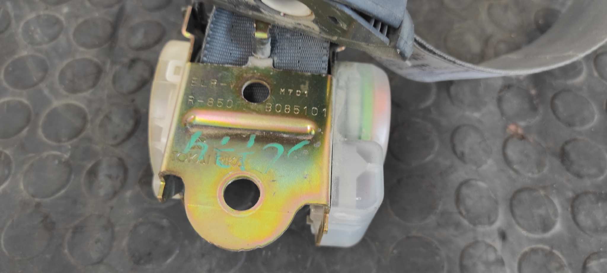 CINTURON TRASERO DERECHO TOYOTA RAV 4 FUNCRUISER (A1) - vista 7