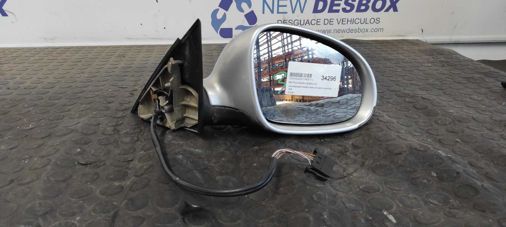 RETROVISOR DERECHO VOLKSWAGEN PASSAT BERLINA (3B3)