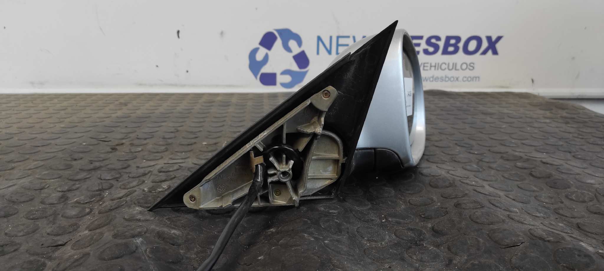 RETROVISOR DERECHO VOLKSWAGEN PASSAT BERLINA (3B3) - vista 2