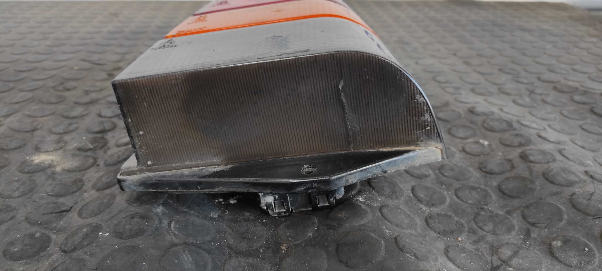 PILOTO TRASERO DERECHO SEAT MARBELLA - vista 4