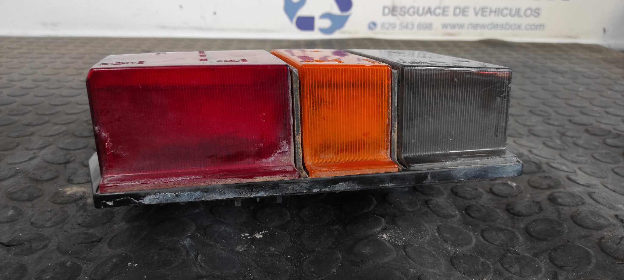 PILOTO TRASERO DERECHO SEAT MARBELLA - vista 8