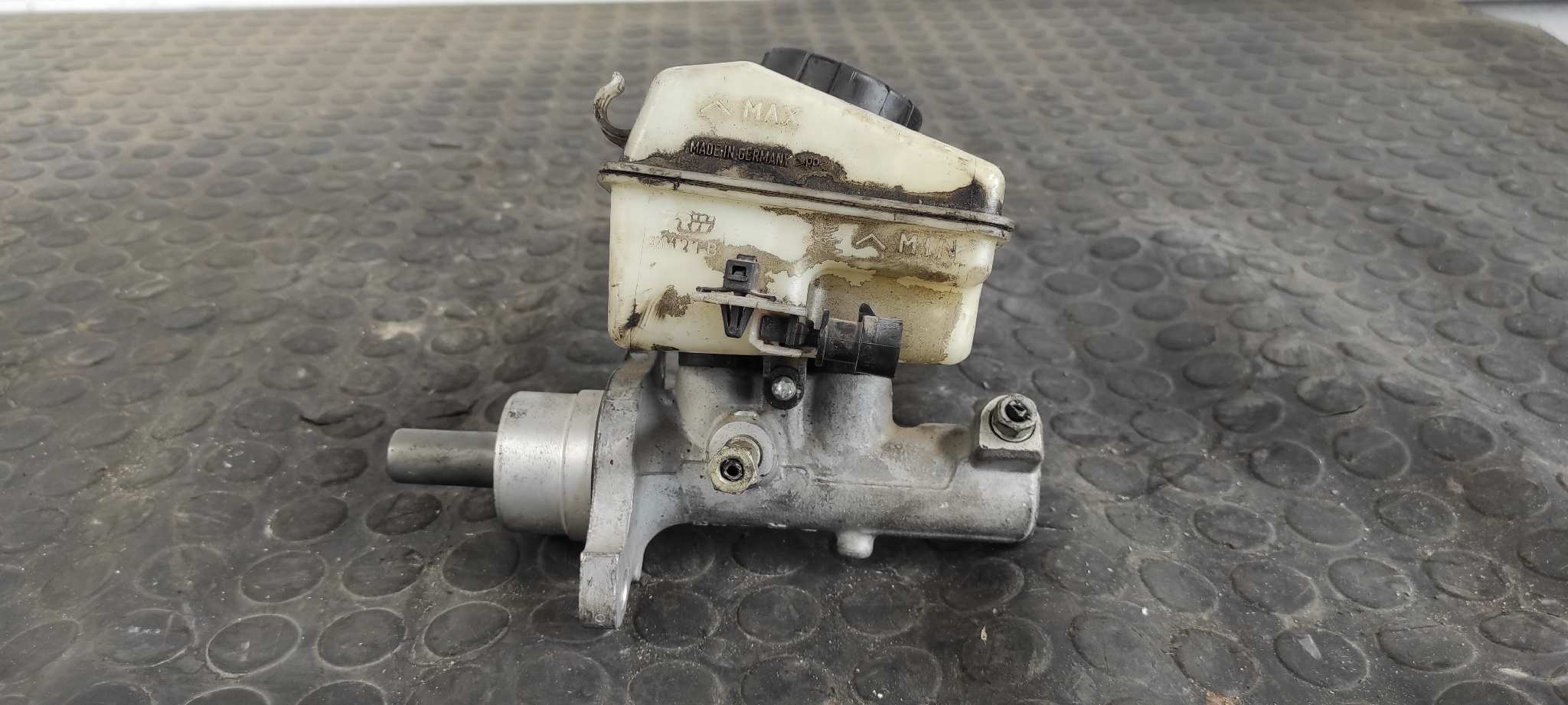 BOMBA FRENO OPEL ASTRA H - vista 2