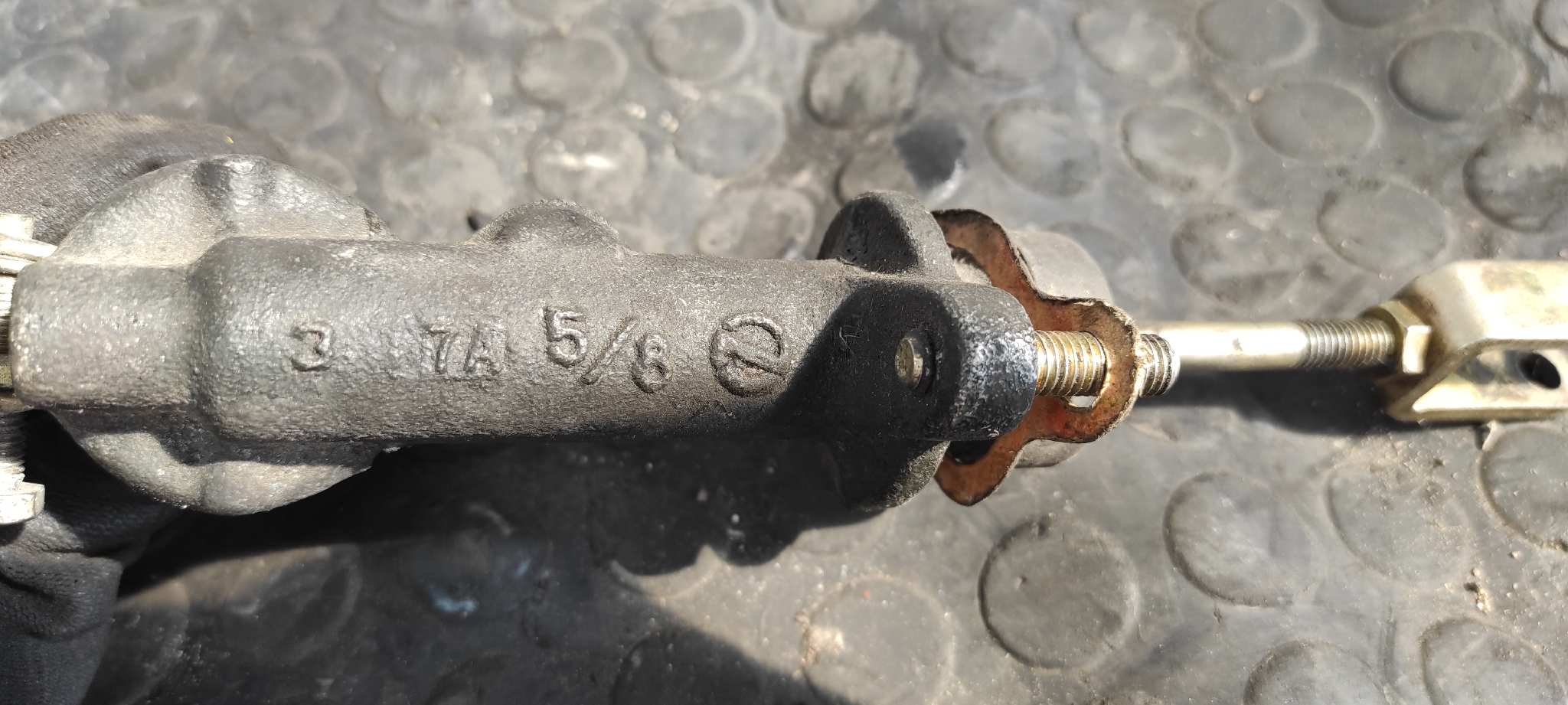 BOMBA EMBRAGUE OPEL MONTEREY 3.1 - vista 4