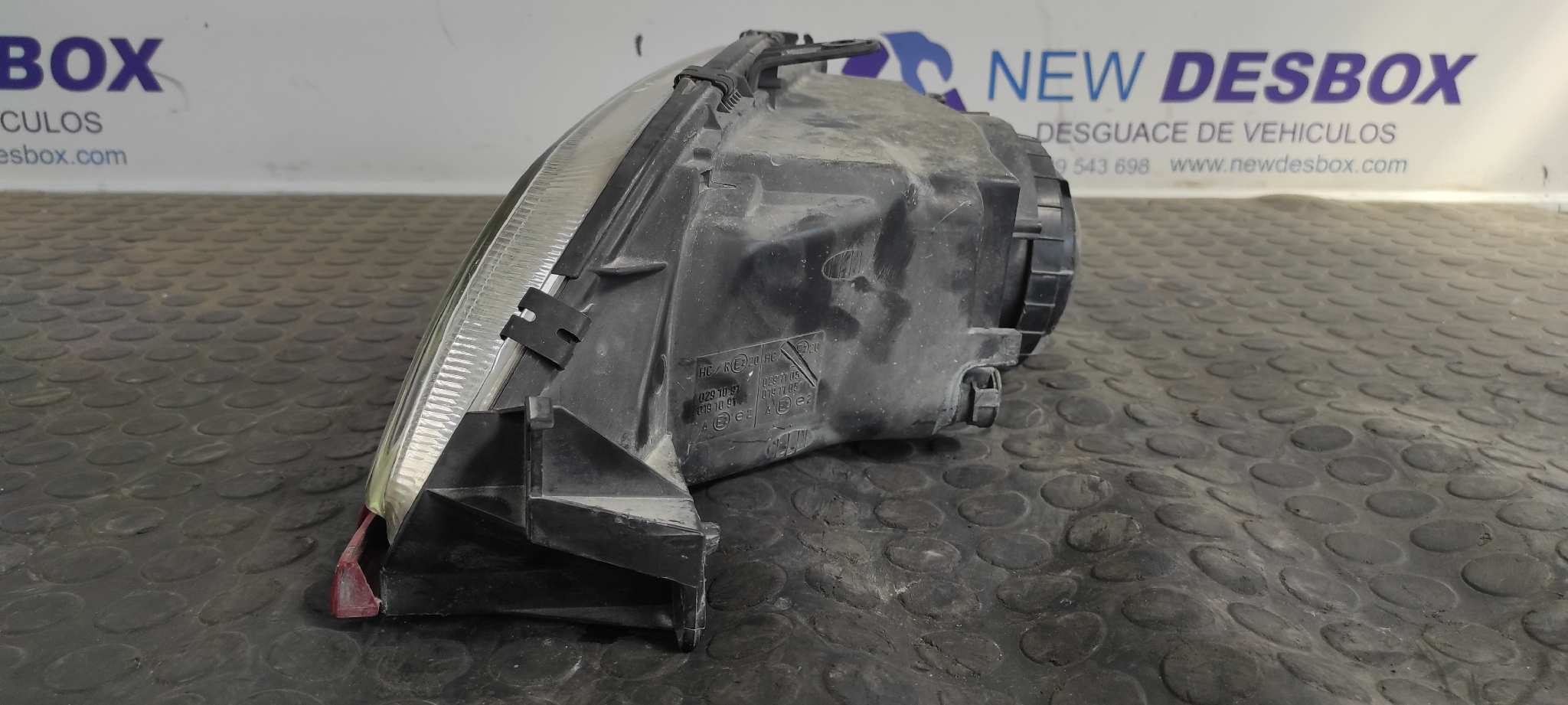 FARO DERECHO PEUGEOT 306 BERLINA 3/4/5 PUERTAS (S2) - vista 6