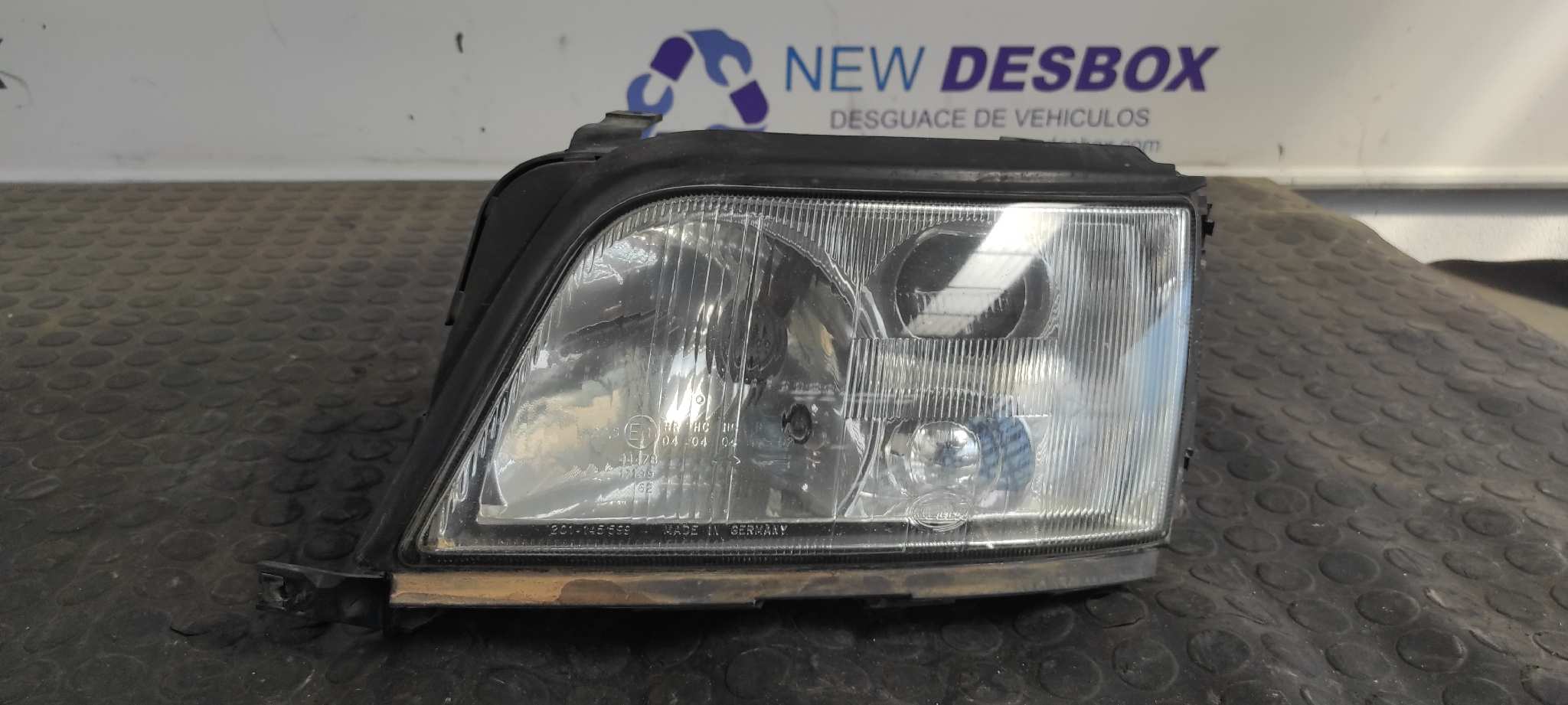 FARO IZQUIERDO AUDI 100 BERLINA (C4)