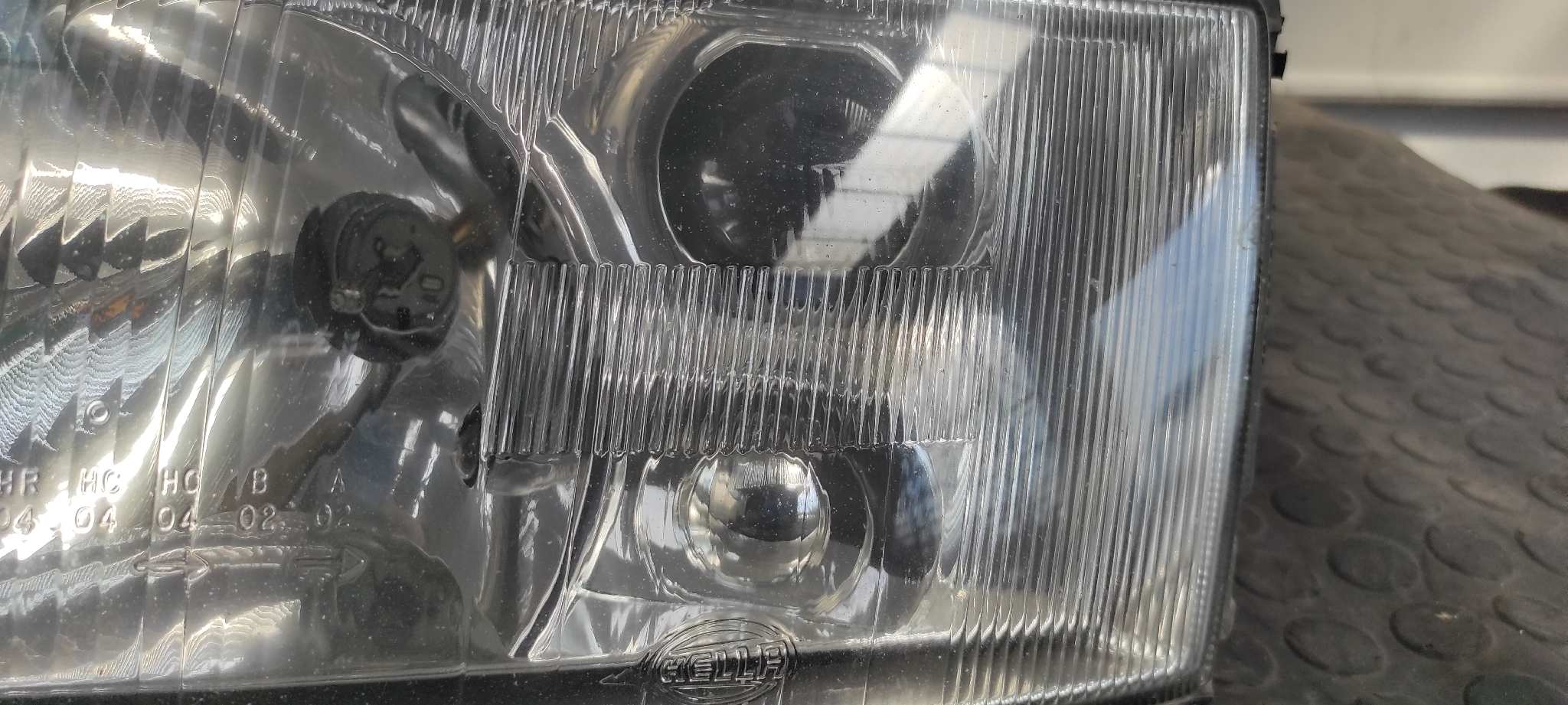 FARO IZQUIERDO AUDI 100 BERLINA (C4) - vista 2