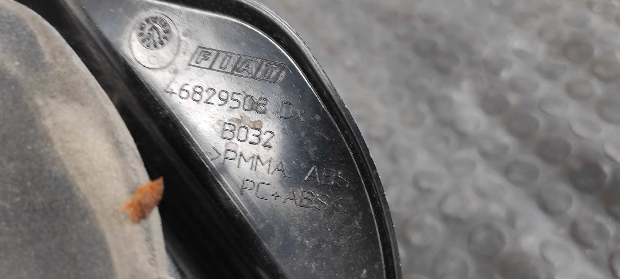 PILOTO TRASERO DERECHO FIAT IDEA (135) - vista 3