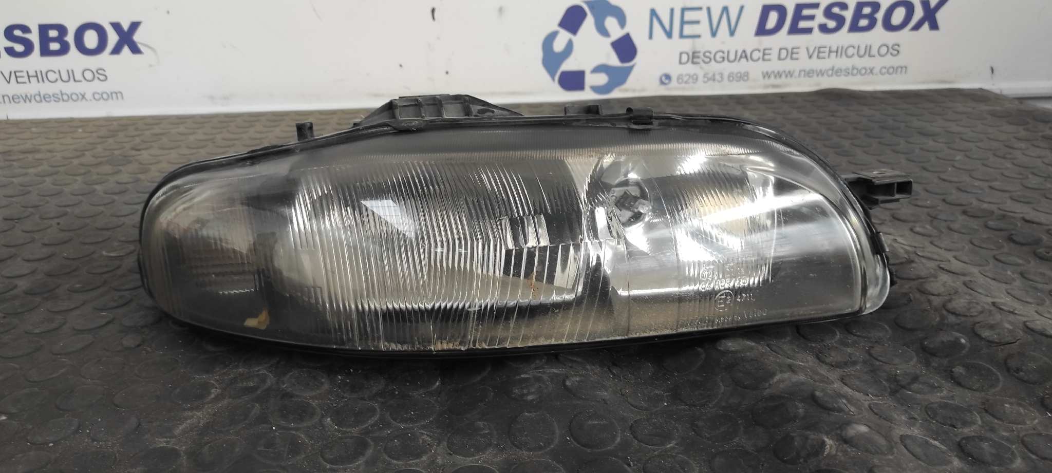 FARO DERECHO FIAT BRAVO (182)