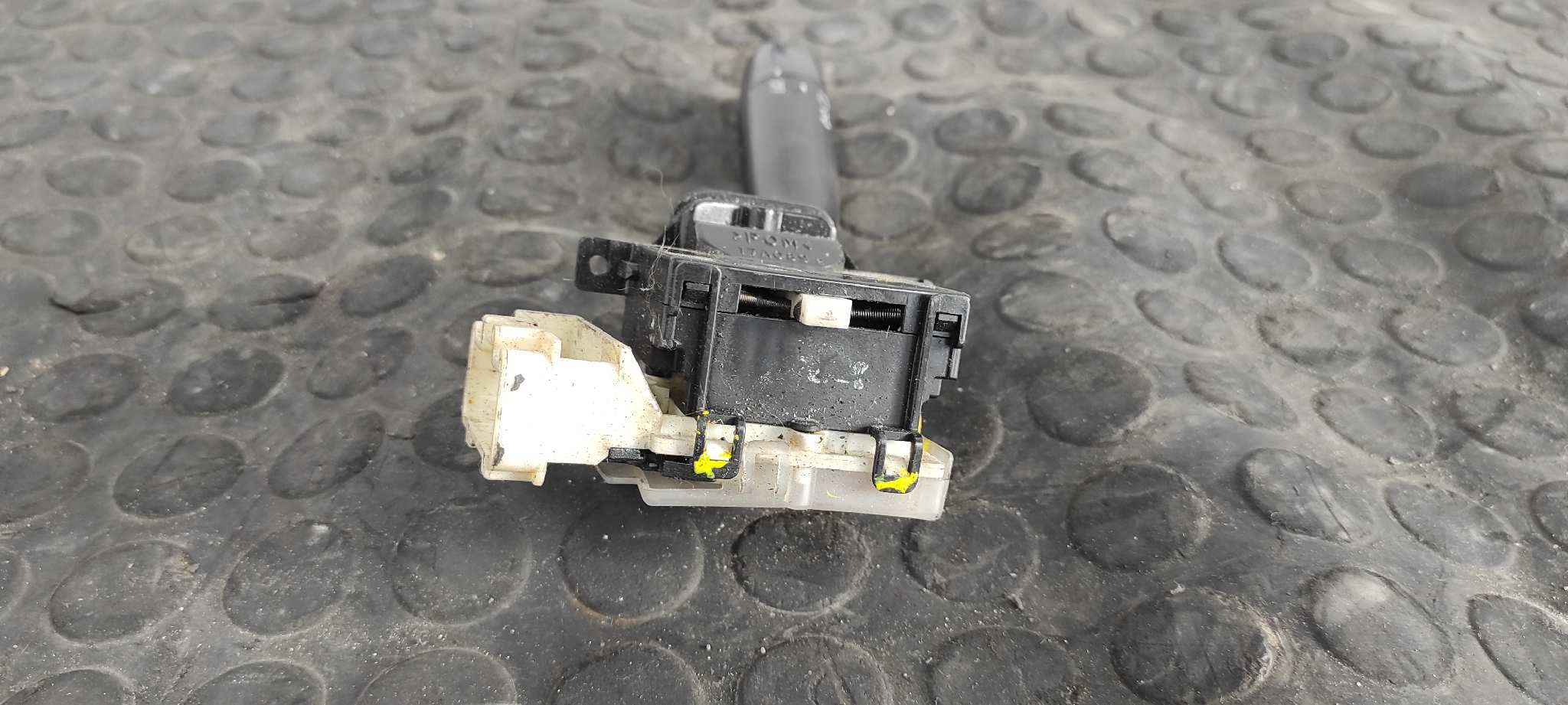 MANDO LUCES TOYOTA COROLLA (E11) - vista 5