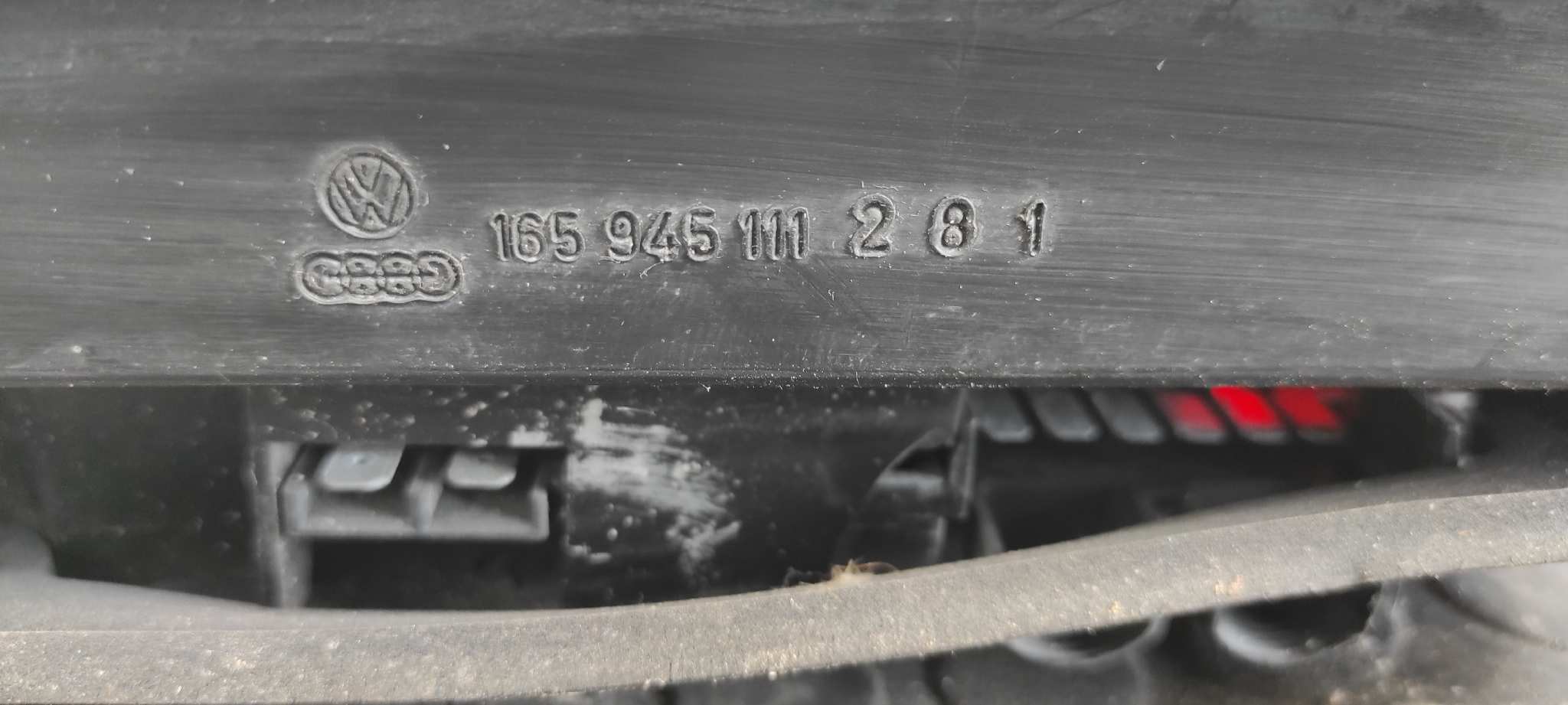 PILOTO TRASERO IZQUIERDO VOLKSWAGEN JETTA (165/167) - vista 8