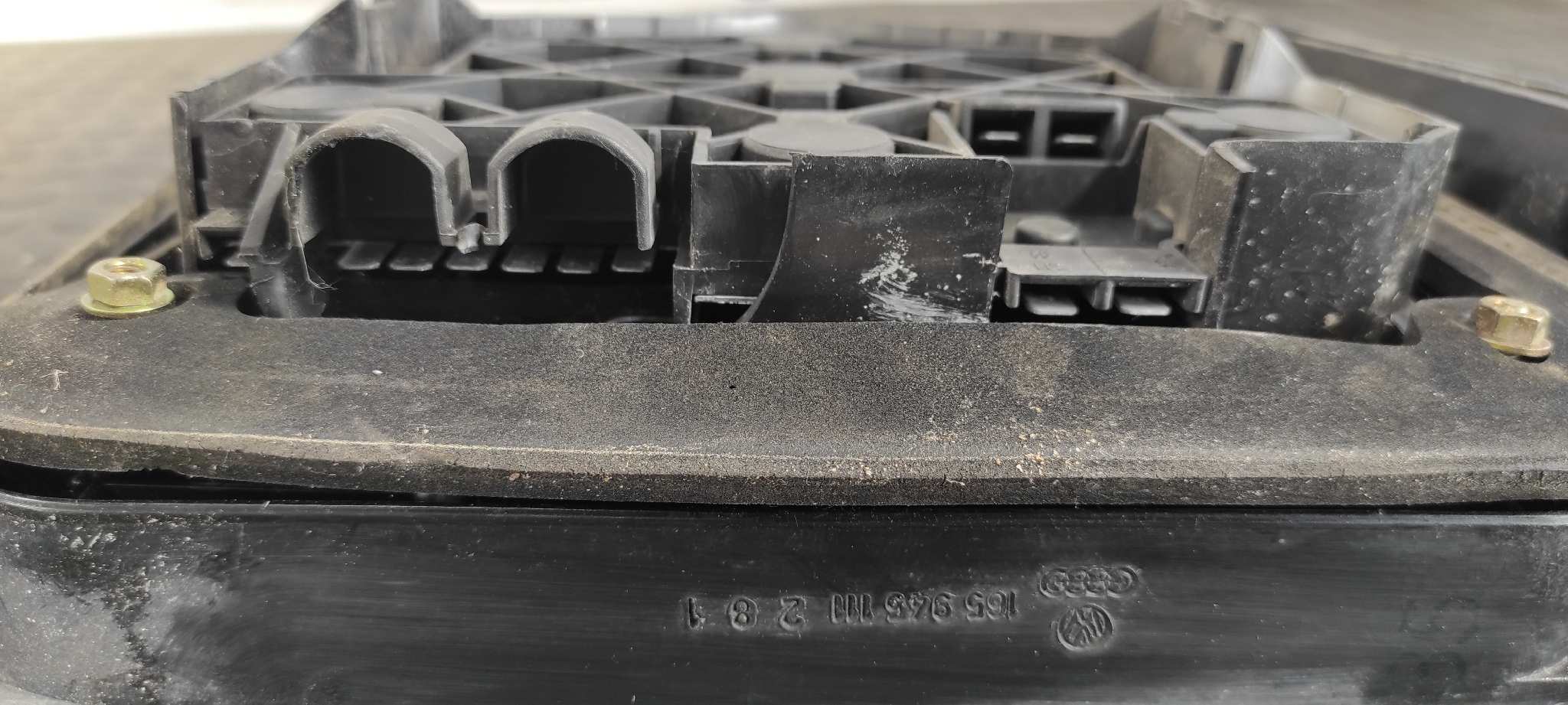 PILOTO TRASERO IZQUIERDO VOLKSWAGEN JETTA (165/167) - vista 6