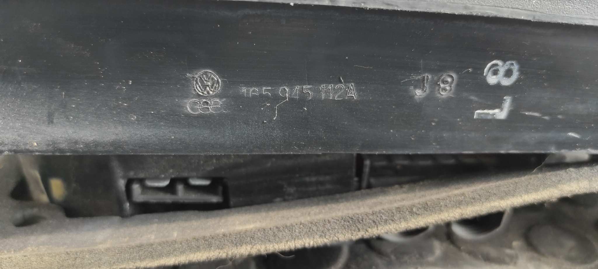 PILOTO TRASERO DERECHO VOLKSWAGEN JETTA (165/167) - vista 5