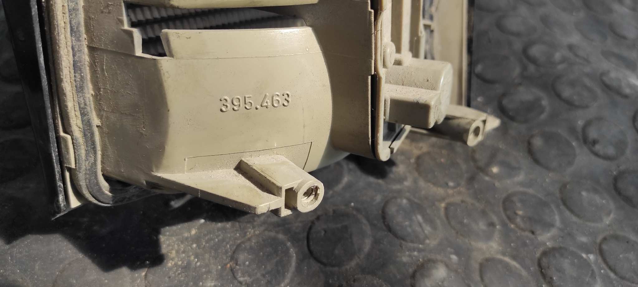 PILOTO TRASERO IZQUIERDO OPEL KADETT E - vista 3