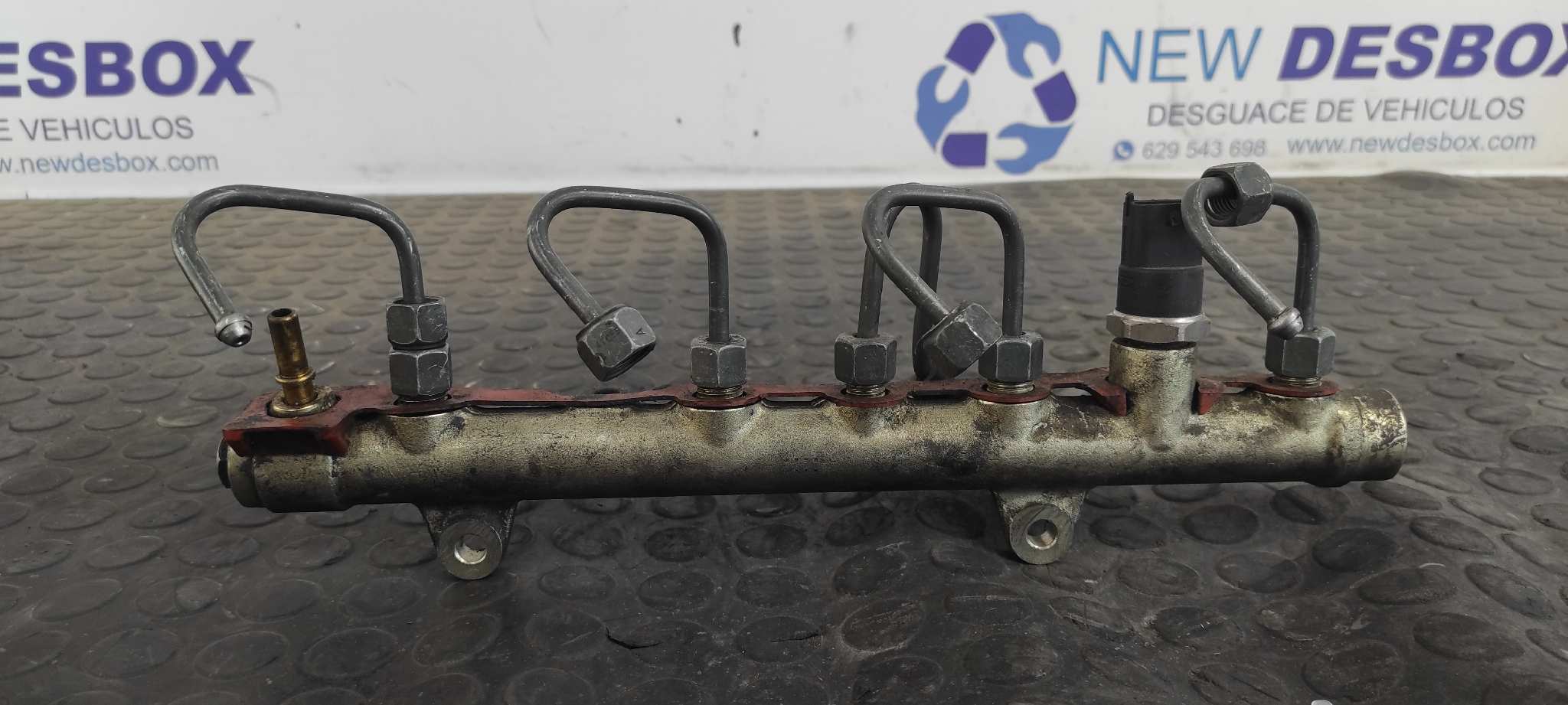 RAMPA INYECTORA RENAULT SCENIC II - vista 4