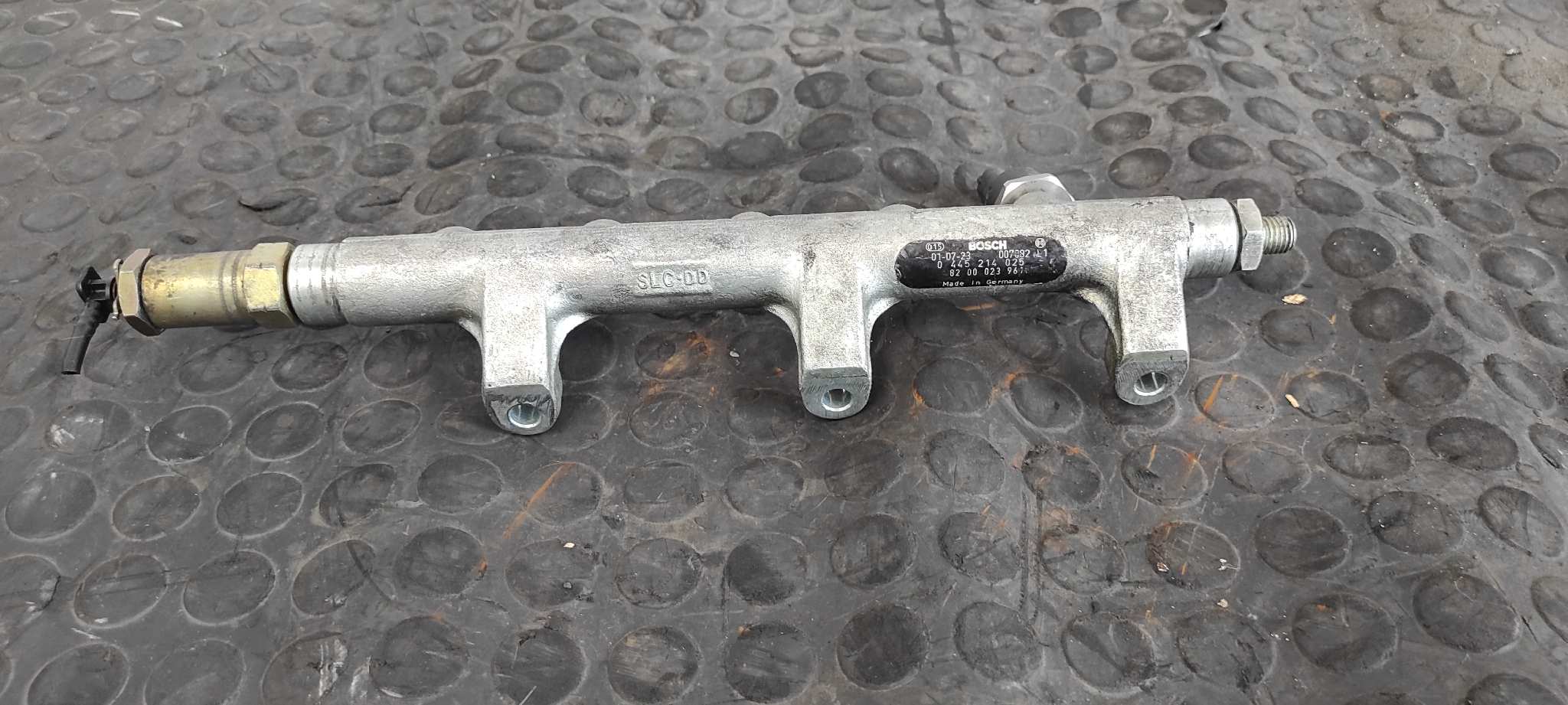 RAMPA INYECTORA RENAULT MASTER II PHASE 2 COMBI - vista 4