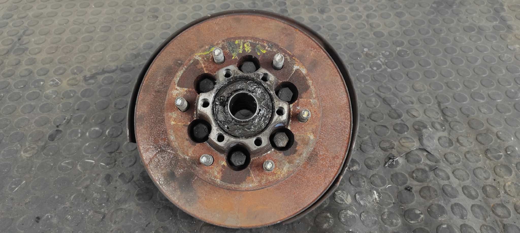 MANGUETA DELANTERA IZQUIERDA SSANGYONG REXTON - vista 2