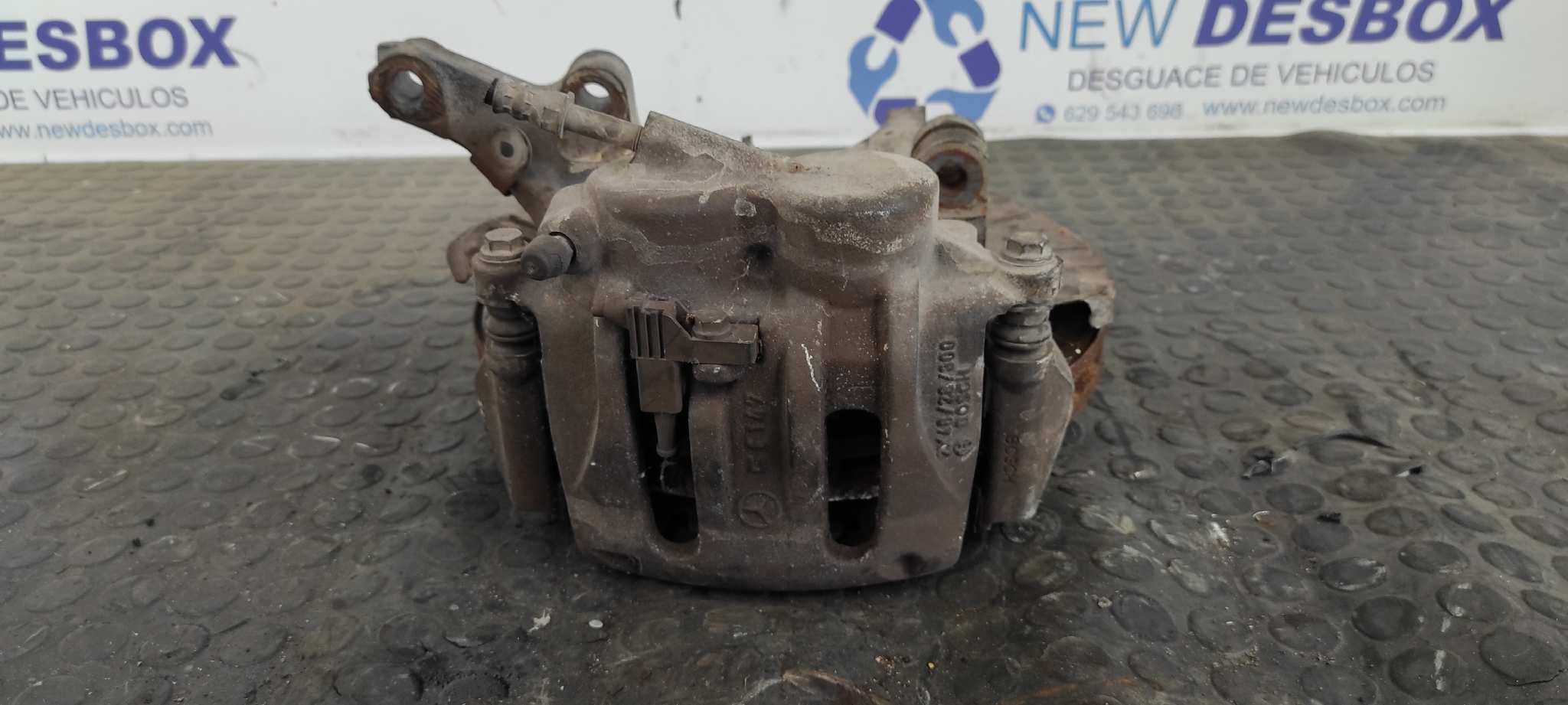 MANGUETA DELANTERA IZQUIERDA MERCEDES-BENZ VITO CAJA CERRADA 6.03 -> - vista 2