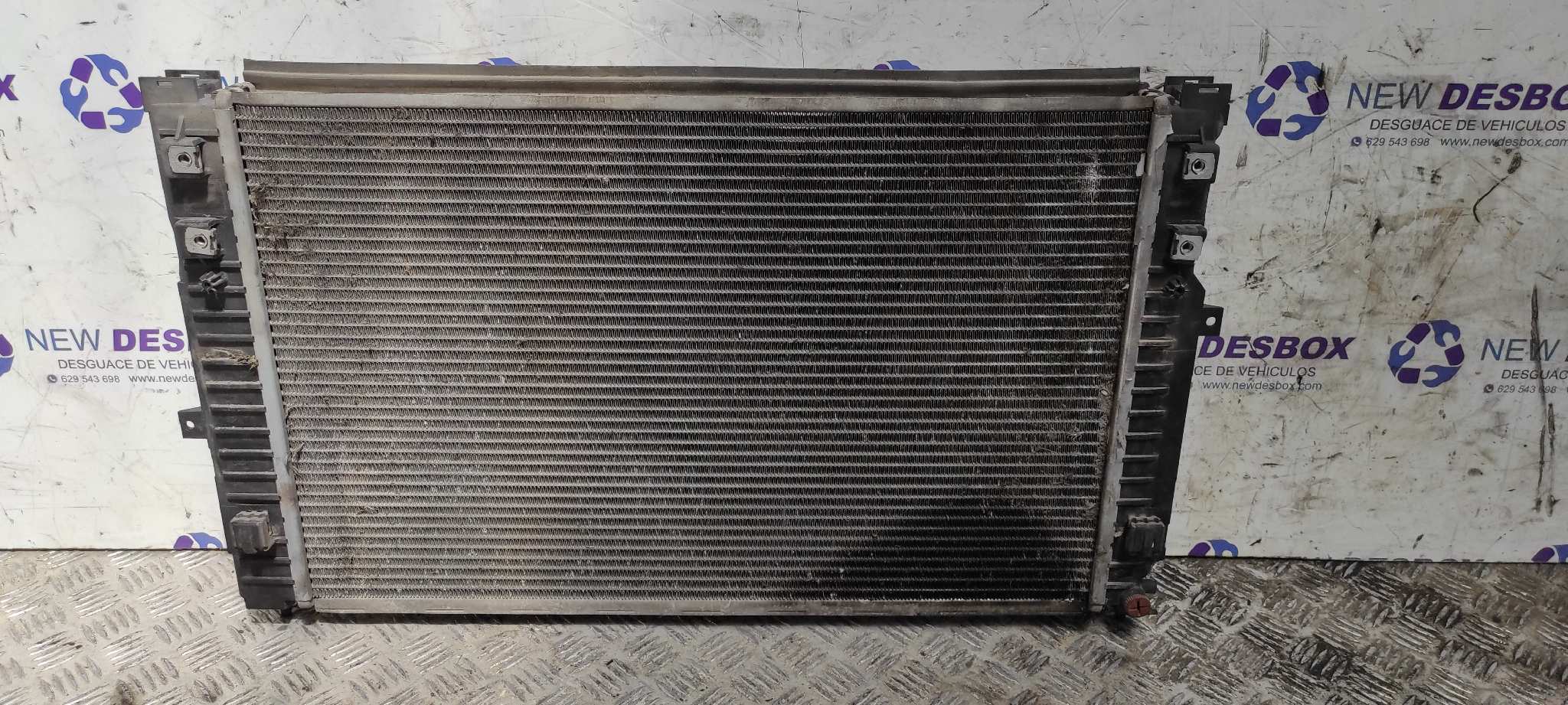 RADIADOR AGUA VOLKSWAGEN PASSAT BERLINA (3B2) - vista 6