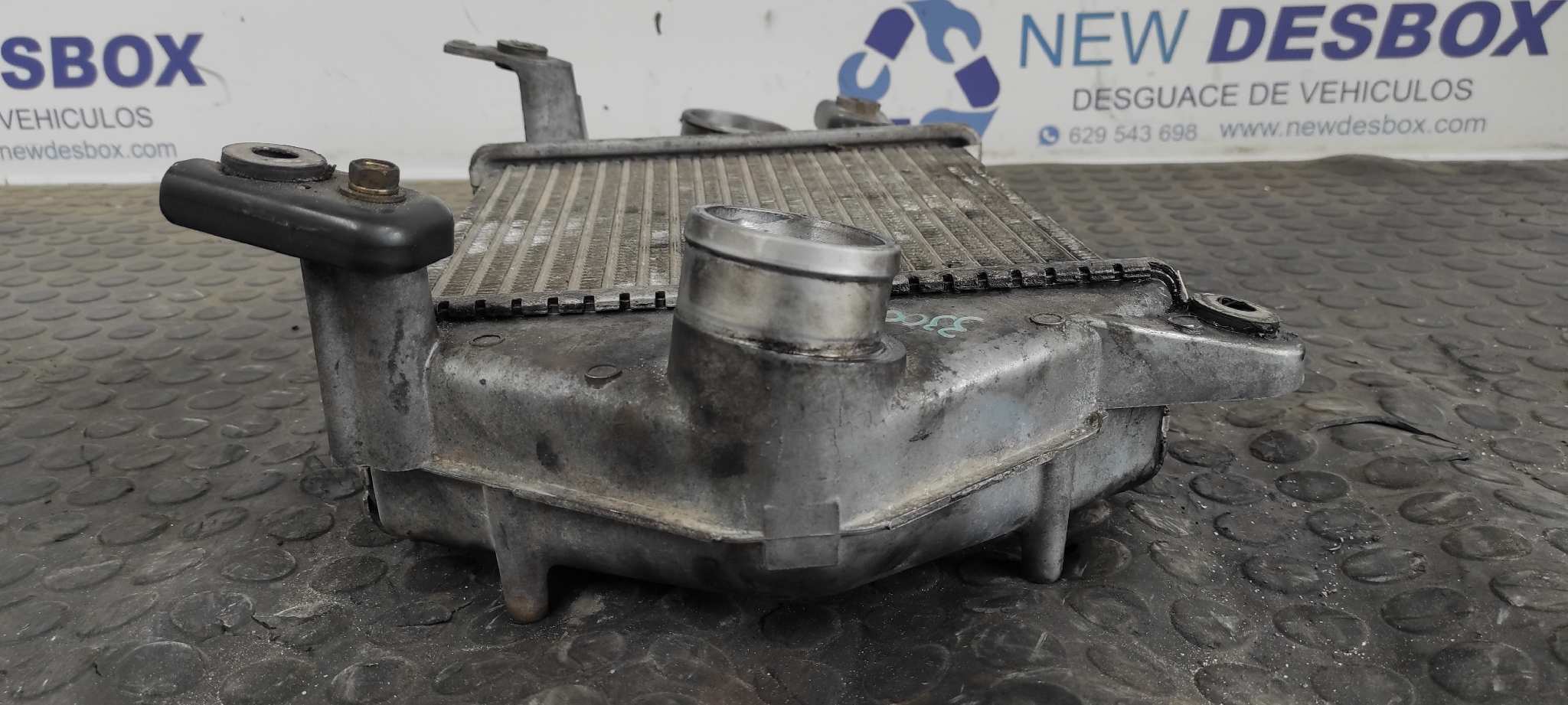 INTERCOOLER NISSAN PICK-UP (D22) - vista 2