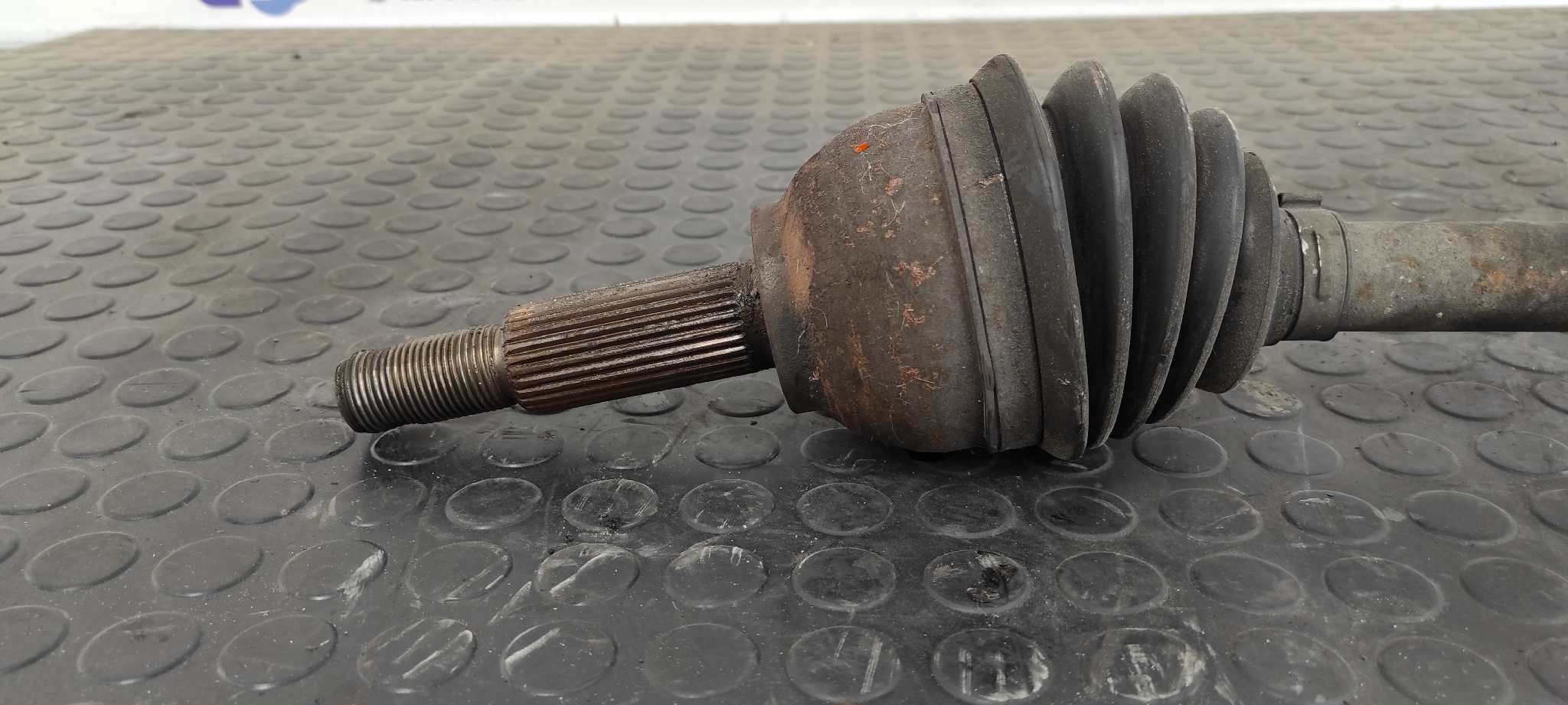 TRANSMISION DELANTERA IZQUIERDA FORD TRANSIT MOD. 2000 COMBI - vista 3