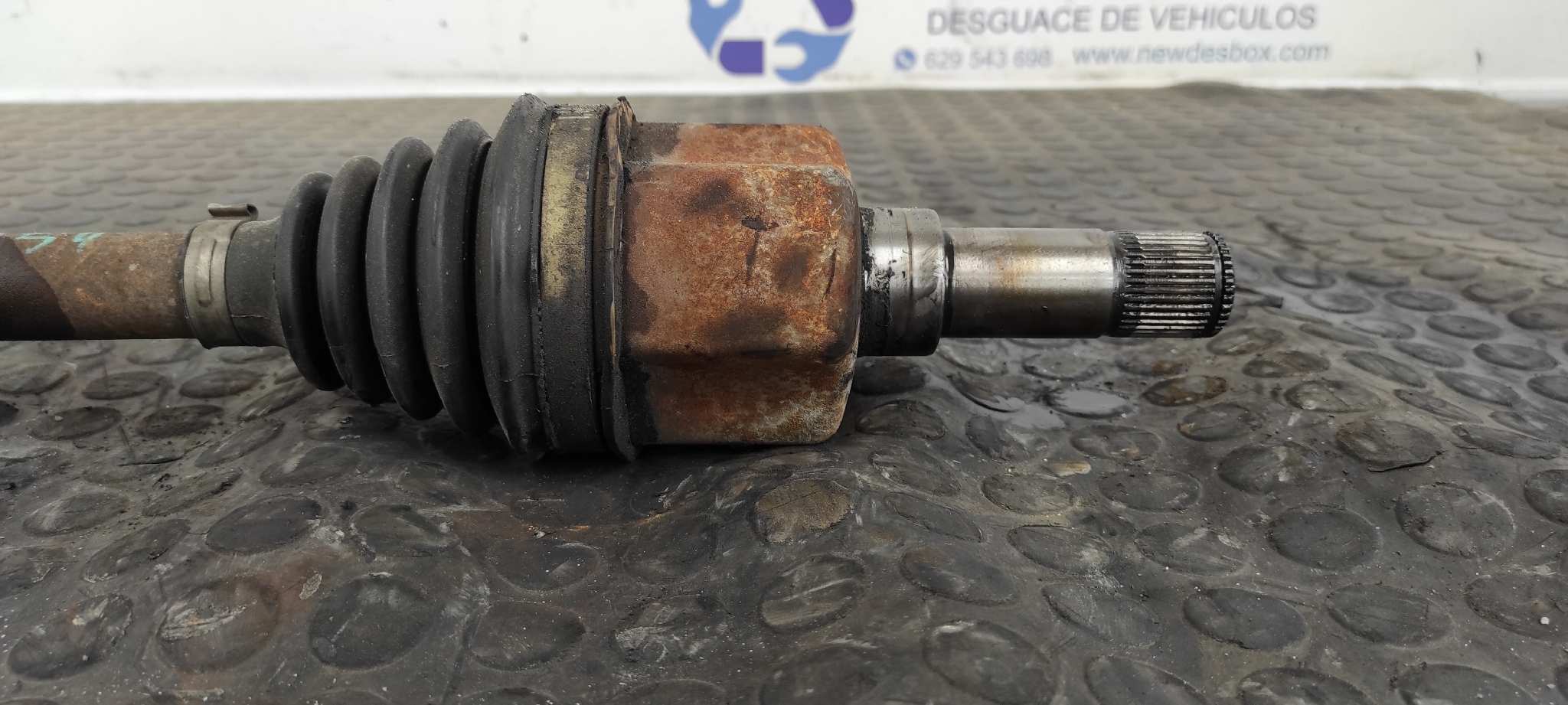 TRANSMISION DELANTERA IZQUIERDA FORD TRANSIT MOD. 2000 COMBI - vista 2