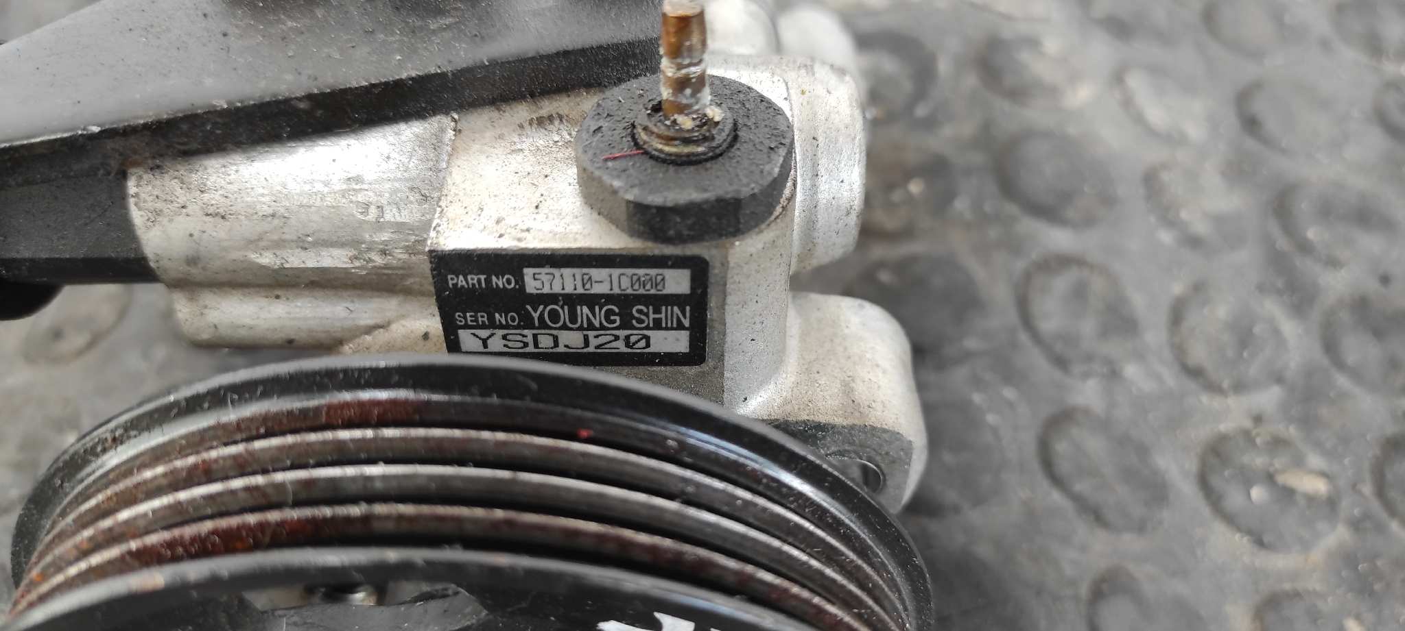 BOMBA DIRECCION HYUNDAI GETZ (TB) - vista 2