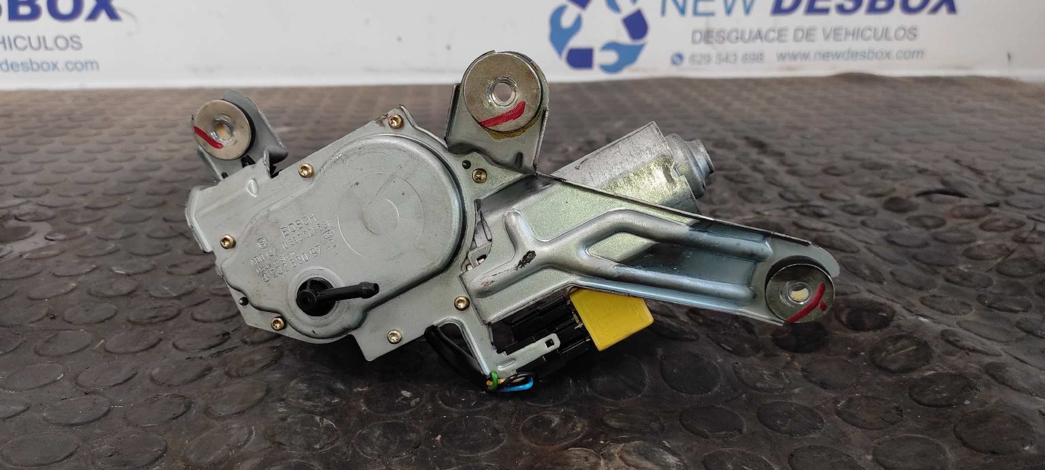 MOTOR LIMPIA TRASERO MERCEDES-BENZ CLASE C (W202) BERLINA - vista 2