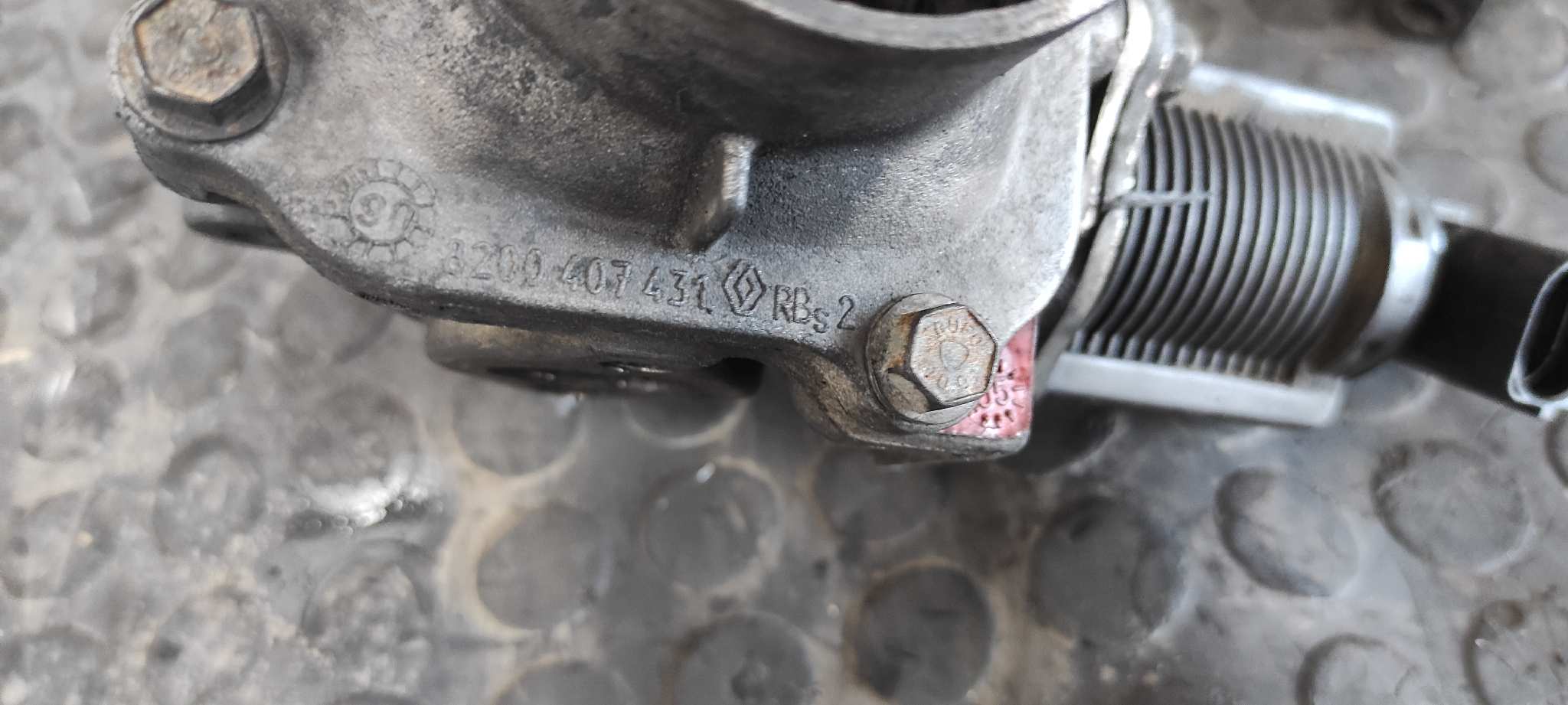 VALVULA EGR RENAULT TRAFIC COMBI (AB 4.01) - vista 7