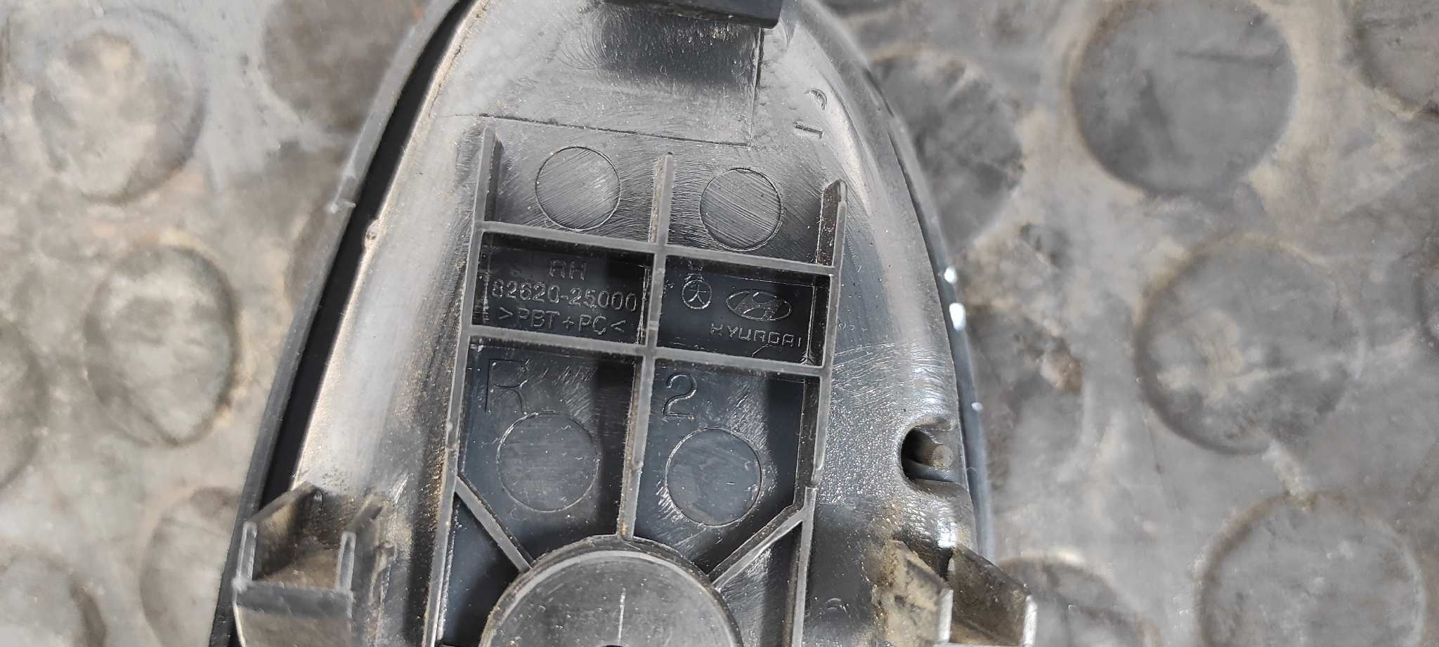 MANETA INTERIOR DELANTERA DERECHA HYUNDAI ACCENT (LC) - vista 2