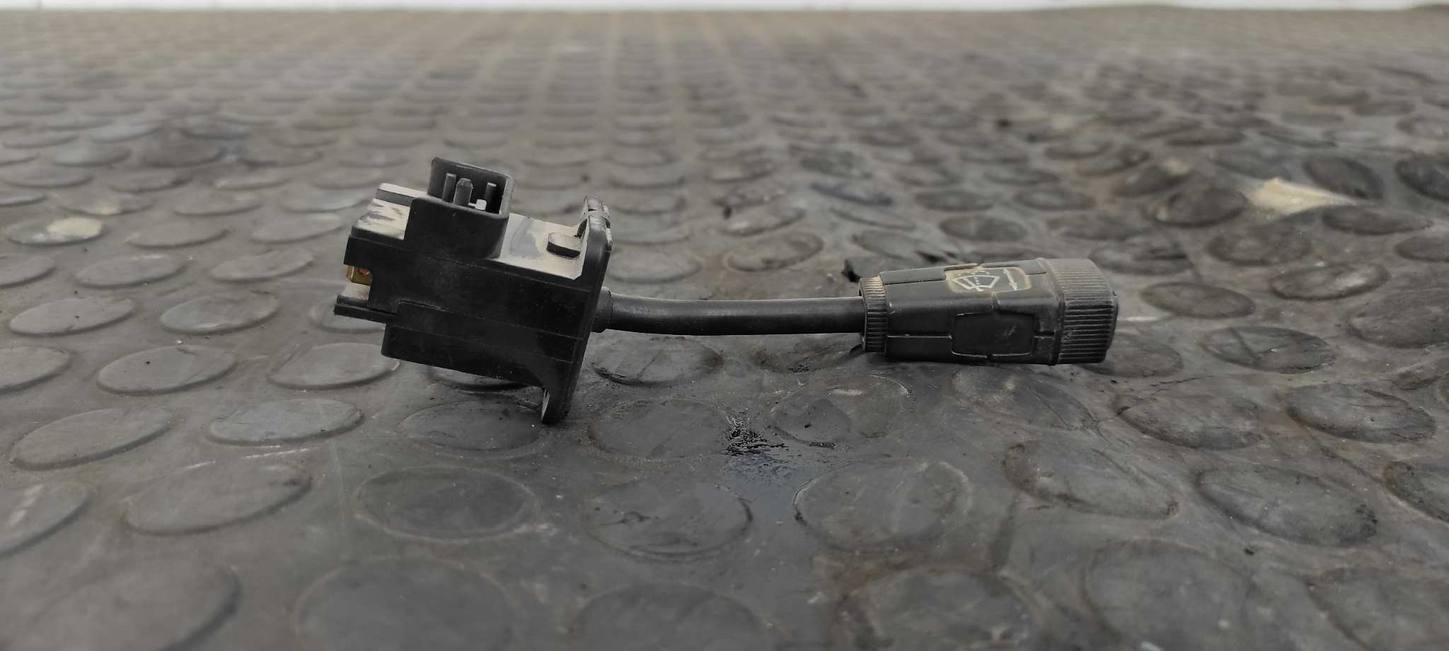 MANDO LIMPIA RENAULT 4 BERLINA/FAMILIAR/FURGONETA - vista 4