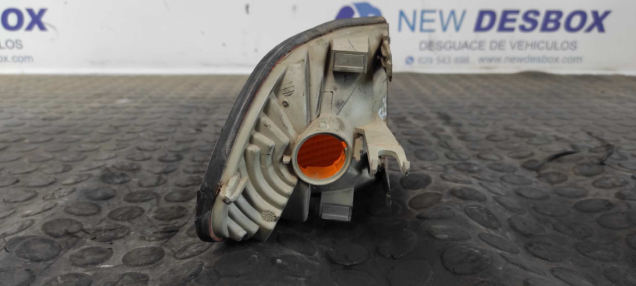 PILOTO DELANTERO IZQUIERDO BMW SERIE 7 (E38) - vista 5