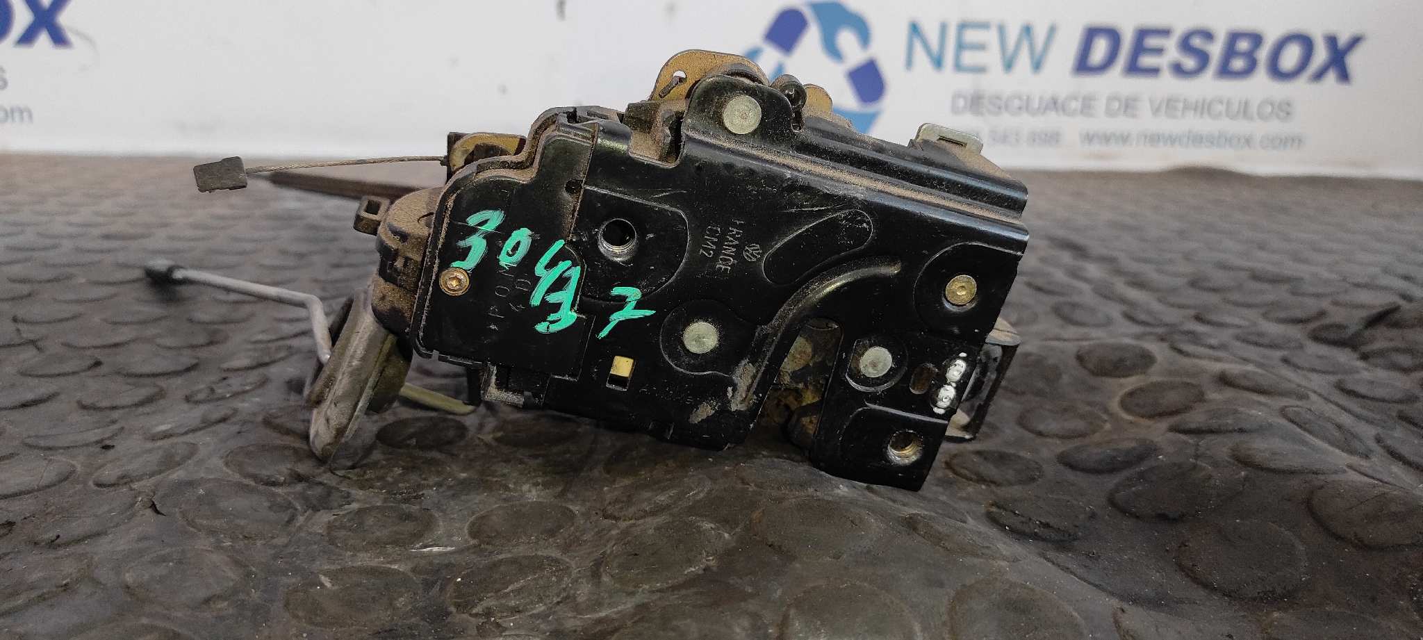 CERRADURA PUERTA DELANTERA DERECHA VOLKSWAGEN CADDY KA/KB (2K) - vista 5