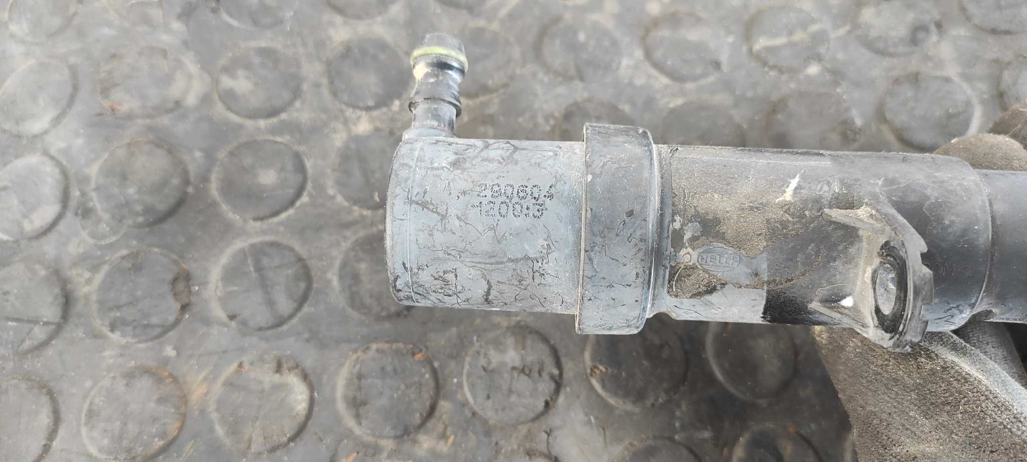 LIMPIA FAROS XENON VOLKSWAGEN TOUAREG (7LA) - vista 3