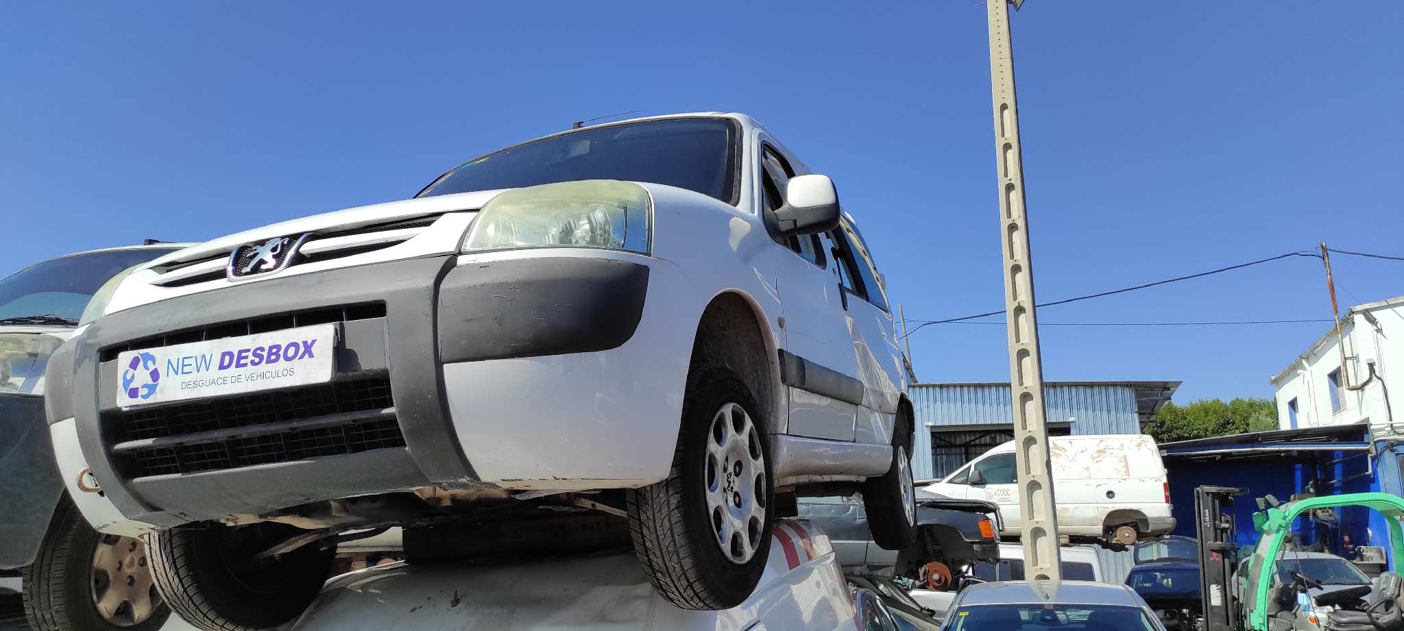 PARAGOLPES DELANTERO PEUGEOT PARTNER (S1) - vista 10