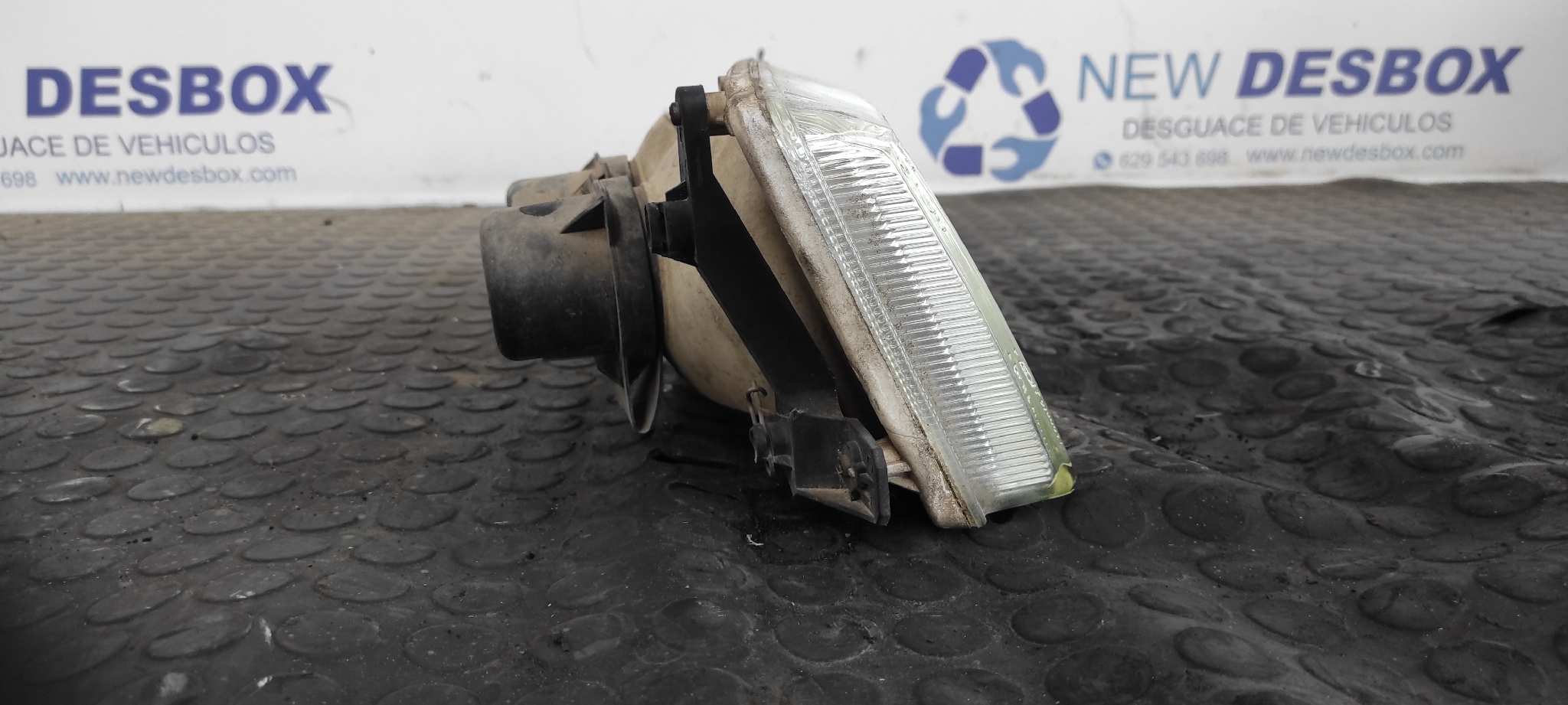 FARO DERECHO CITROEN ZX - vista 3