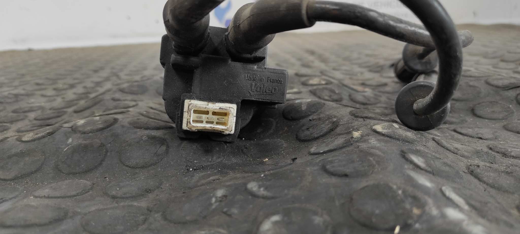 BOBINA ENCENDIDO RENAULT MEGANE I BERLINA HATCHBACK (BA0) - vista 3