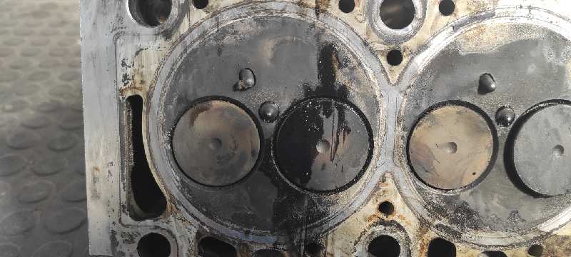 CULATA RENAULT MEGANE II BERLINA 3P - vista 10