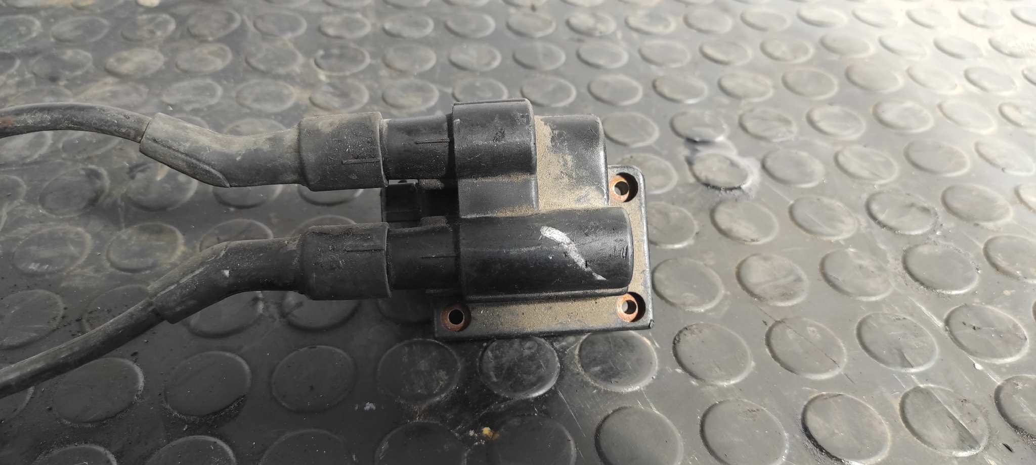 BOBINA ENCENDIDO RENAULT MEGANE I CLASSIC (LA0) - vista 4