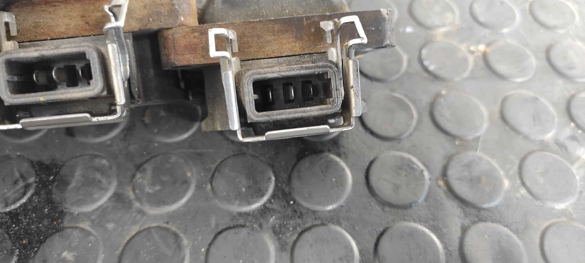 BOBINA ENCENDIDO BMW SERIE 3 BERLINA (E36) - vista 2