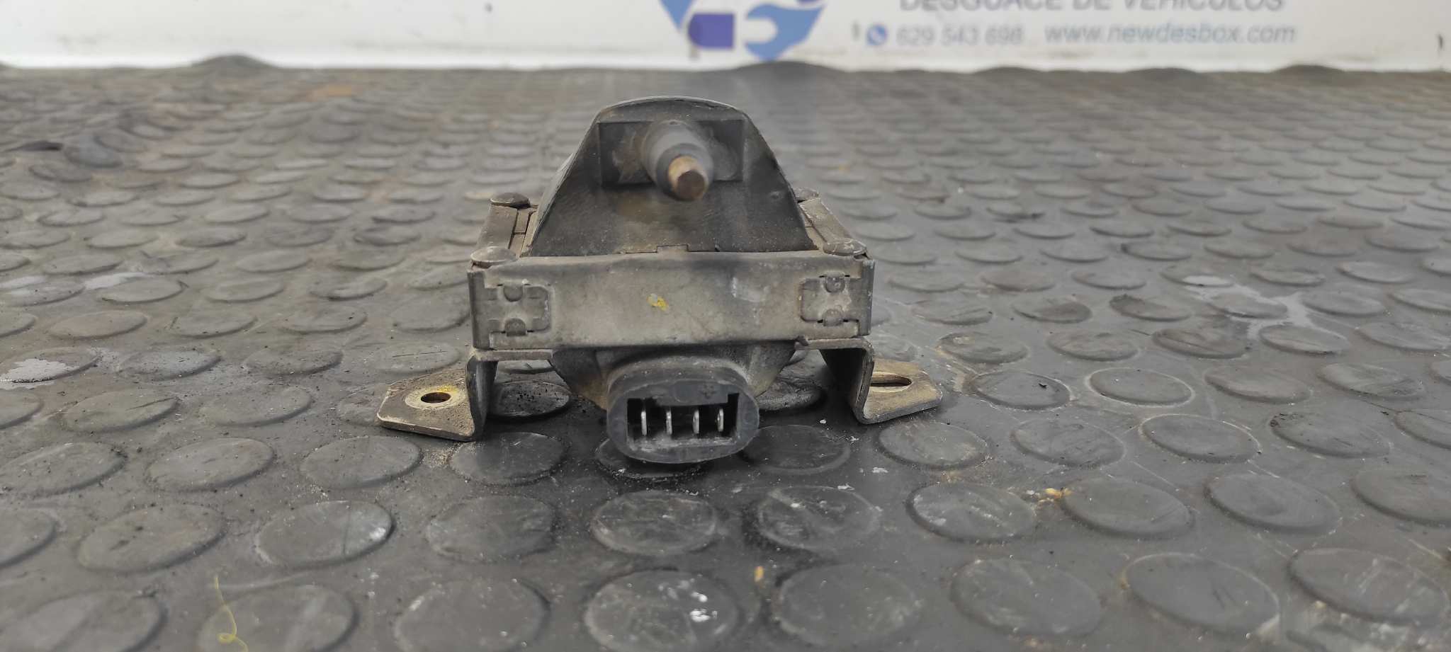 BOBINA ENCENDIDO PEUGEOT 205 BERLINA - vista 4