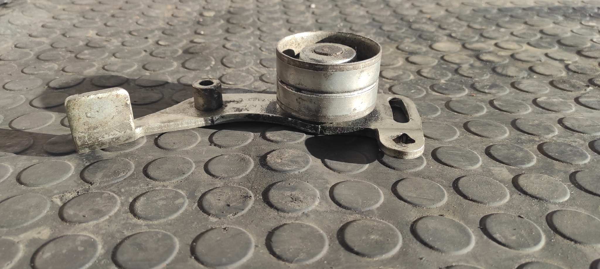 TENSOR CORREA AUXILIAR PEUGEOT 306 BERLINA 3/5 PUERTAS (S1) - vista 4