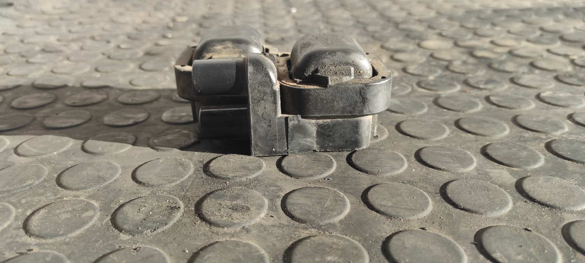 BOBINA ENCENDIDO MERCEDES CLASE M (W163) - vista 3