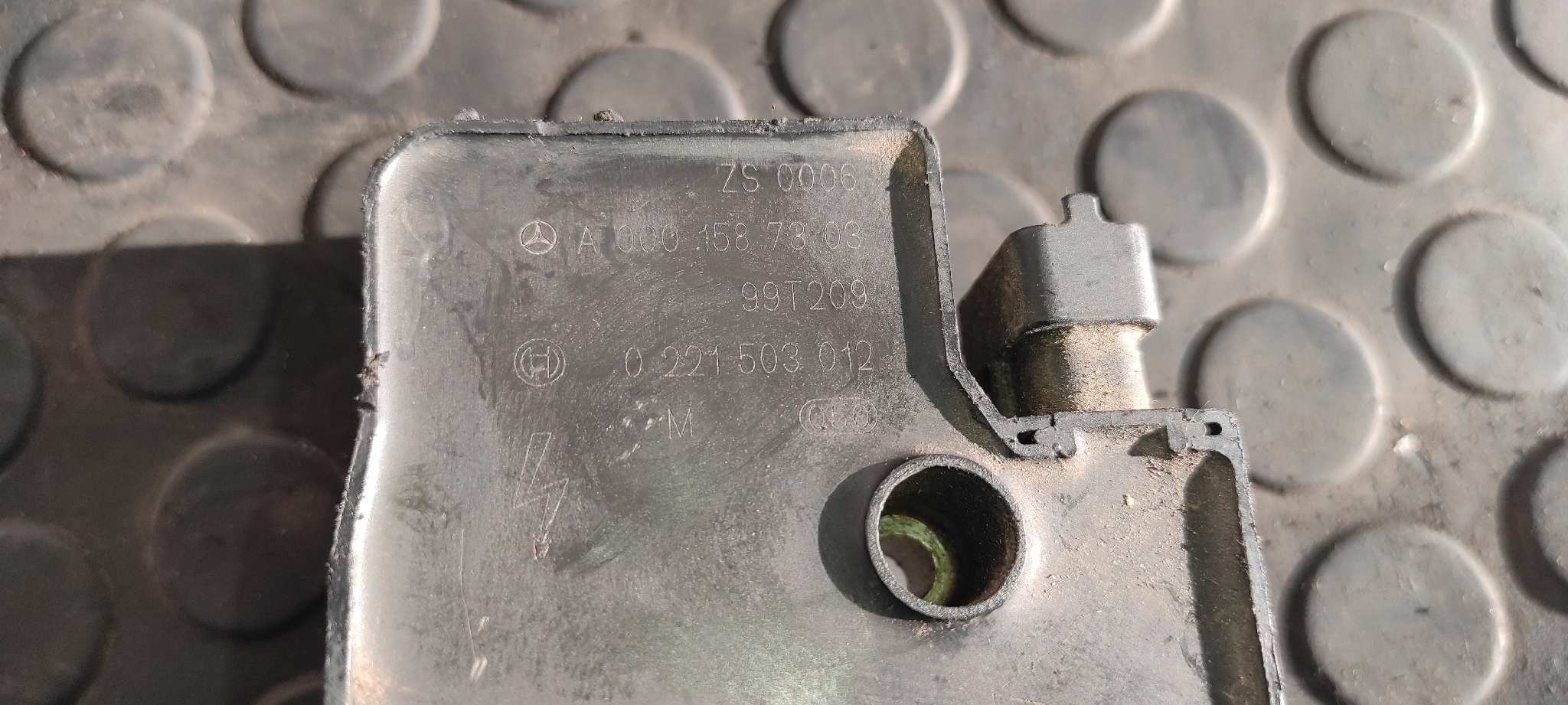 BOBINA ENCENDIDO MERCEDES CLASE M (W163) - vista 2