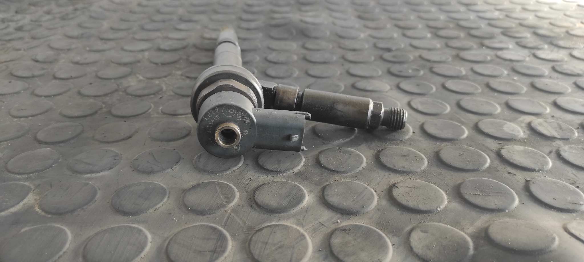 INYECTOR OPEL ASTRA H - vista 4