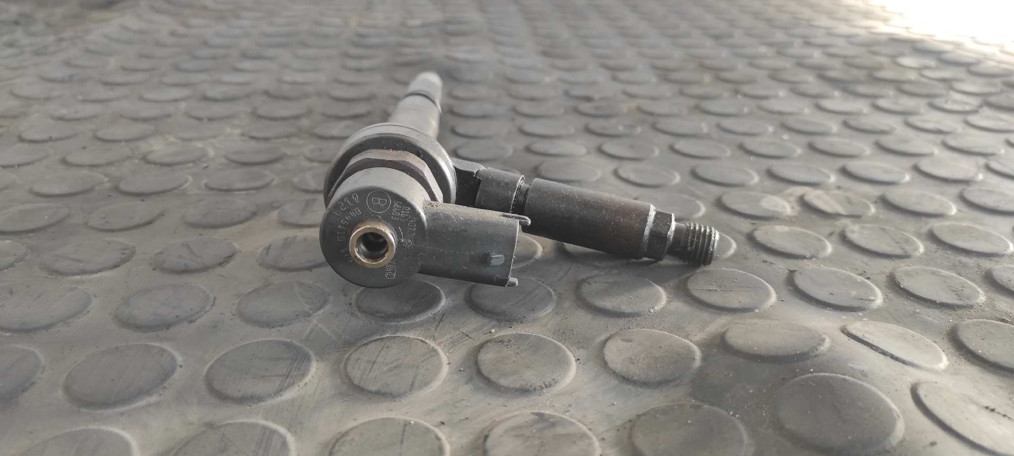 INYECTOR OPEL ASTRA H - vista 3