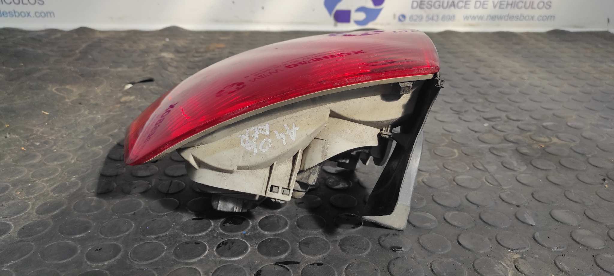 PILOTO TRASERO DERECHO AUDI A4 BERLINA (8E) - vista 6